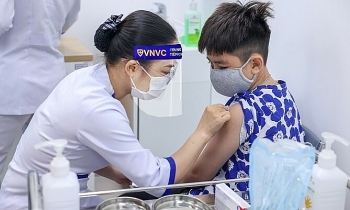 Tiến hành các thủ tục để mua vaccine cho trẻ 5-11 tuổi