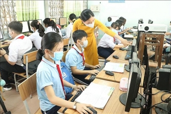 Nhiều giải pháp bảo đảm an toàn cho học sinh đi học trực tiếp