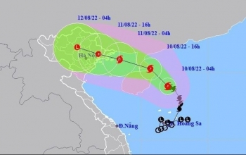 Bão số 2 (MULAN) hướng thẳng về đất liền Hải Phòng - Quảng Ninh