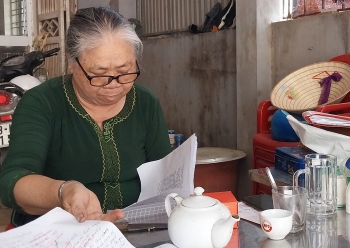 Lấy cớ đất “vi phạm hành lang bảo vệ đê”, để cắt bồi thường về đất của dân!?