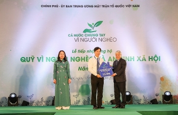 Agribank ủng hộ 5 tỷ đồng Vì người nghèo và an sinh xã hội năm 2022