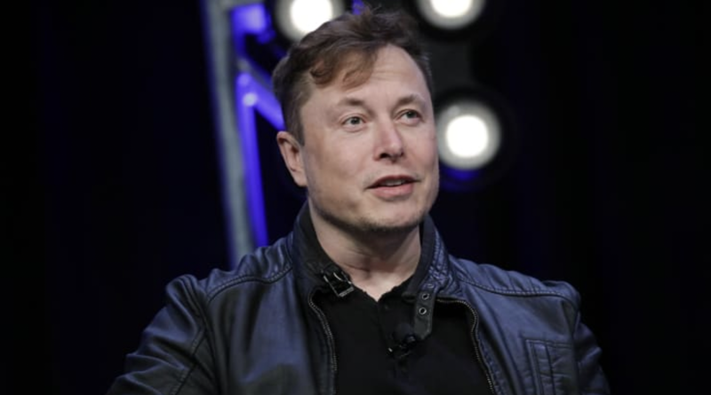 Tỷ phú Elon Musk tung tin mua lại Manchester United