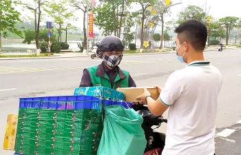 Giải pháp phòng chống Covid-19 không để shiper trở thành “chuyển phát Covid-19”